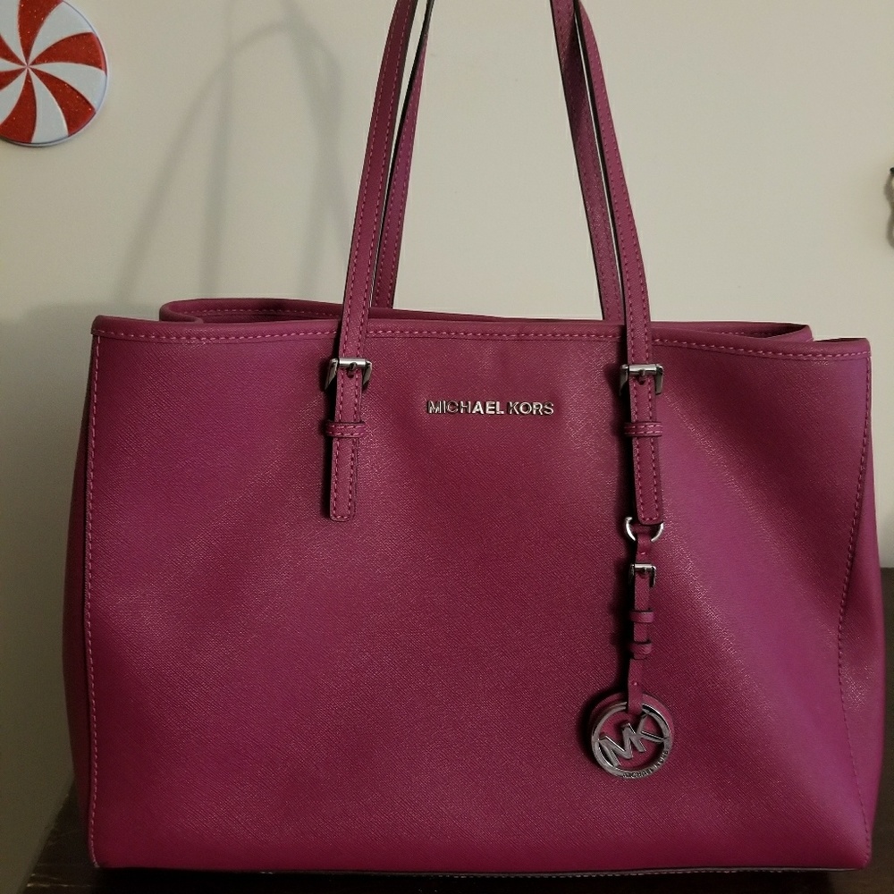 MK Purse (Authentic) SOLD ON MERCARI